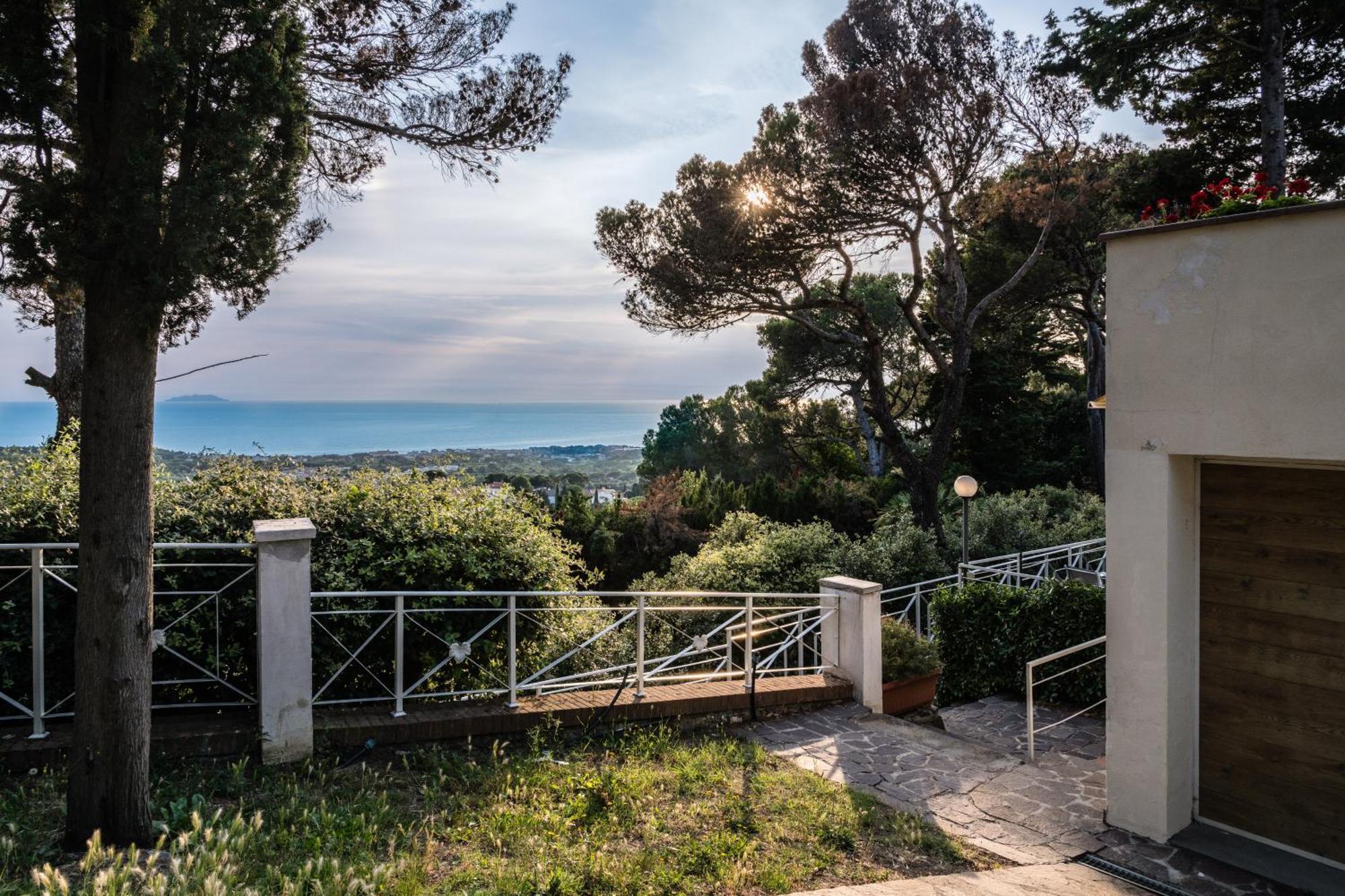 Appartamento Montenero Vista Mare Ливорно Экстерьер фото